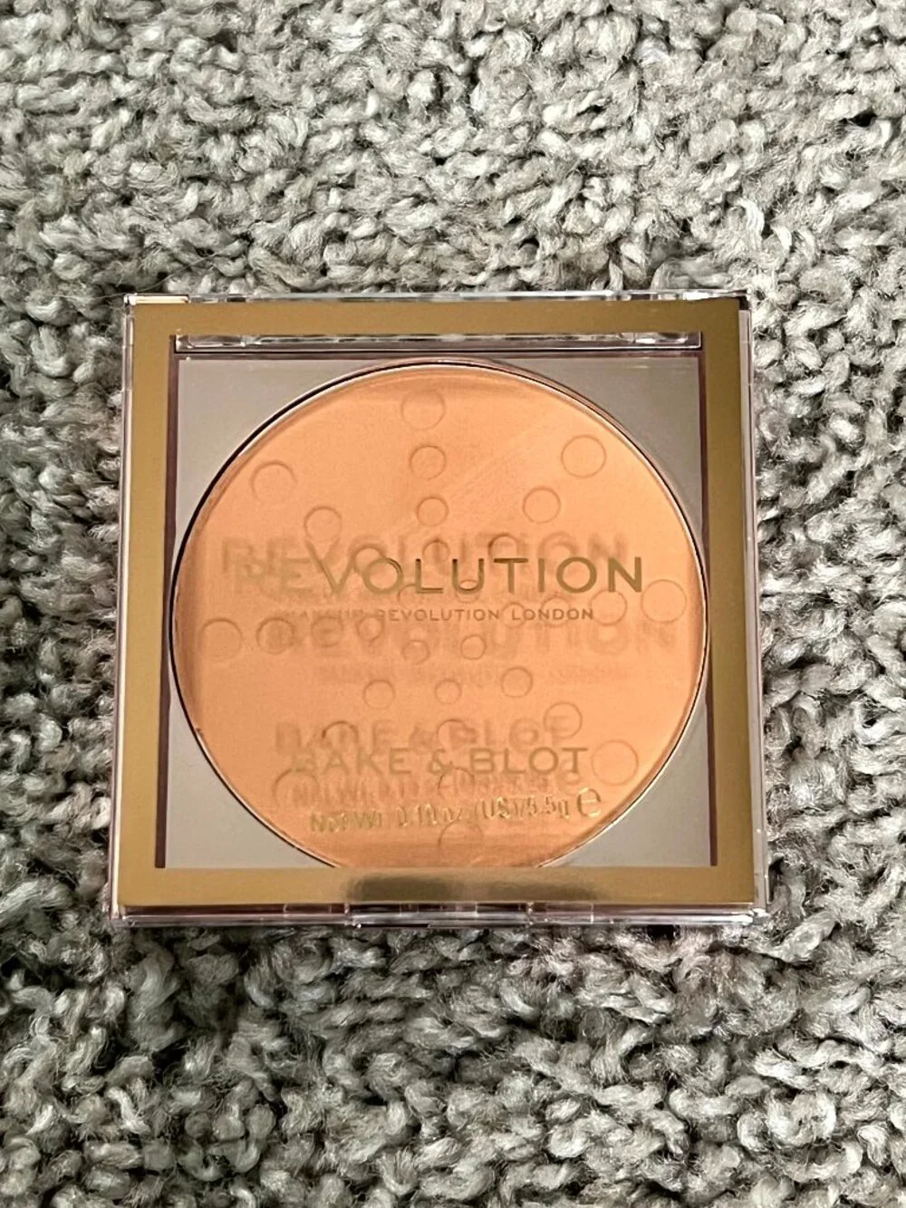 Revolution Beauty Bake & Blot Setting Powder - Peach